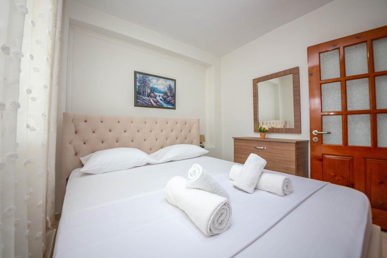Emel Apartaments Ksamil Exterior foto