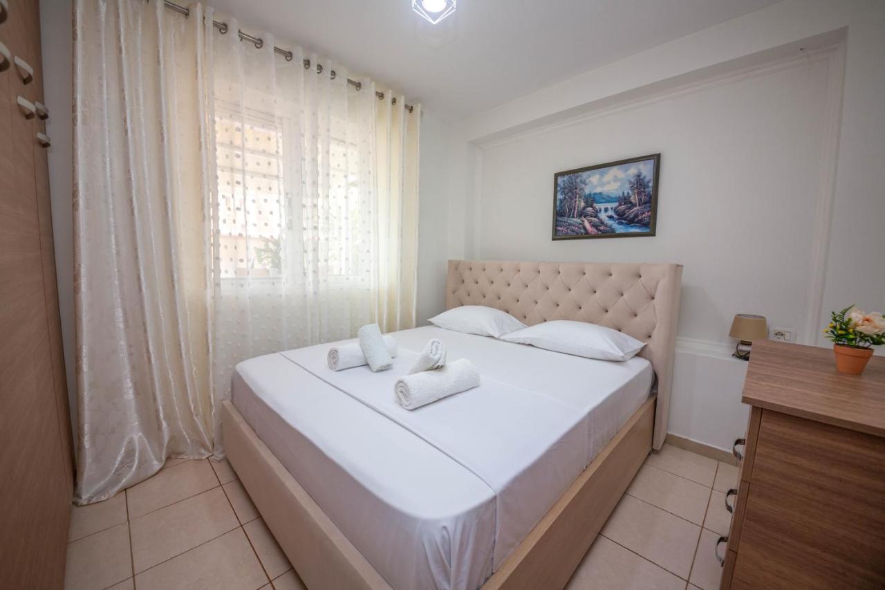 Emel Apartaments Ksamil Exterior foto